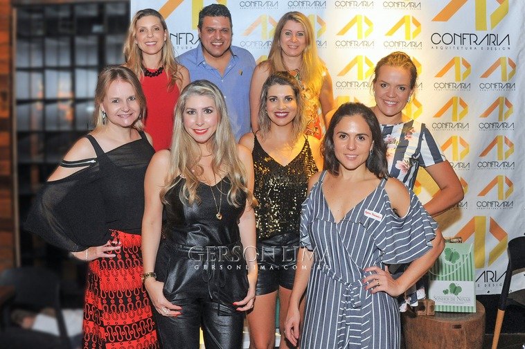 CONFRARIA AD comemora sucesso e união do grupo