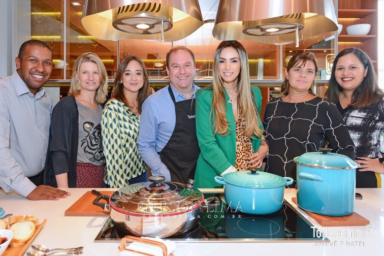 Todeschini Batel | Promoveu Brunch para profissionais