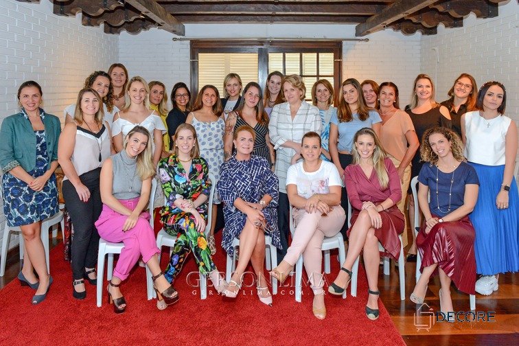 Decore Comigo | Encontro de mulheres em homenagem ao dia das mães.