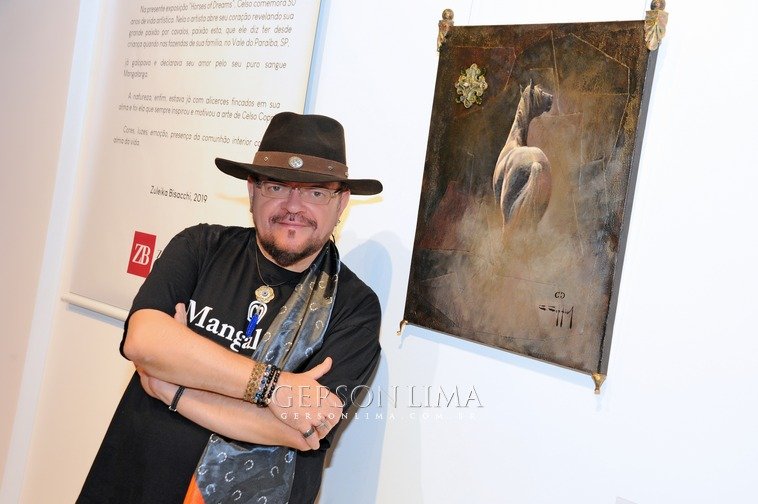 Zuleika Bisacchi apresenta “Horses of Dreams”