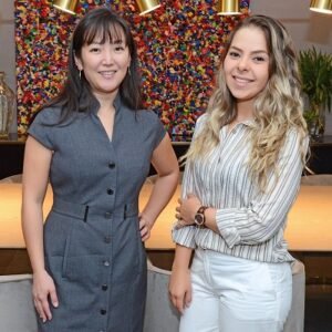 Larissa Markowicz e Débora Yumi Oh Copini