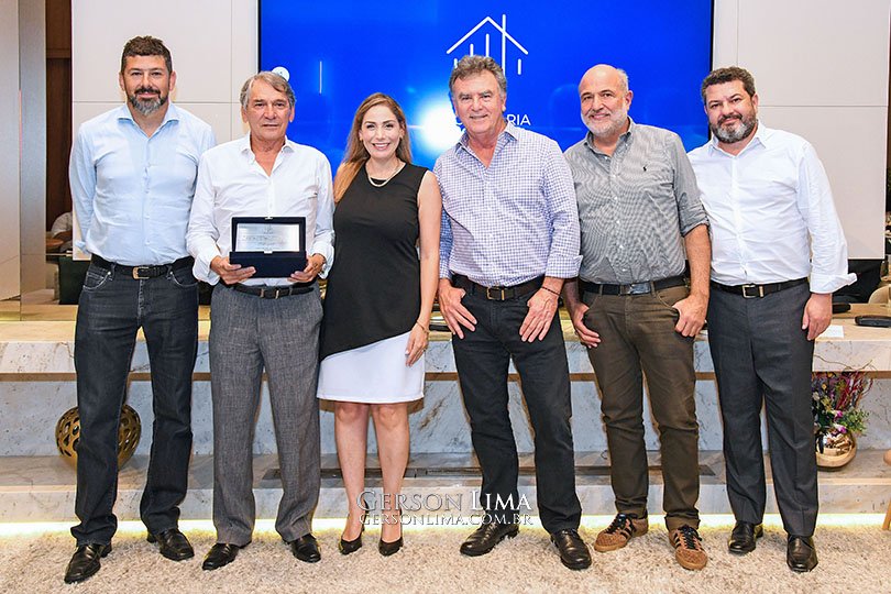 CONFRARIA IMOBILIÁRIA DE CURITIBA