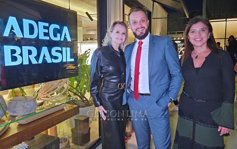 Claudia Sovierzoski Arquitetura e Rodrigo Garcia Design na Casa Cor